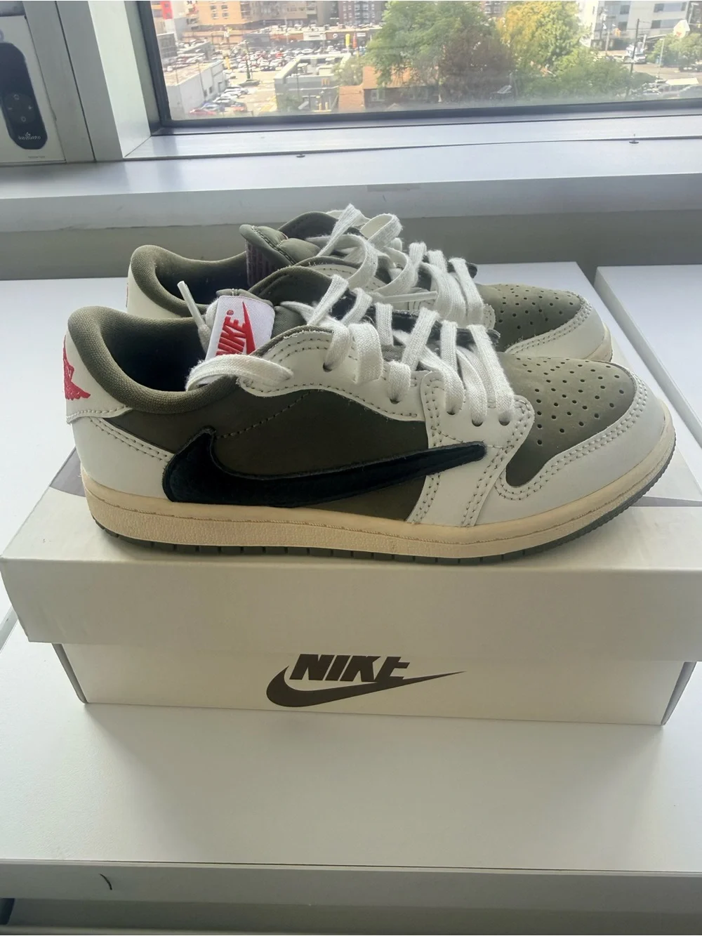 Travis Scott kids Jordan 1 retro low sneakers